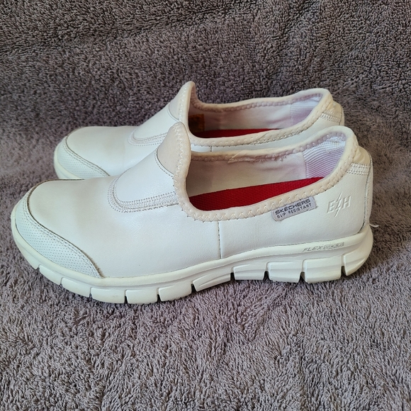 Skechers Relaxed Fit Memory Foam Slip Resistant Slip On Nurse Work Sneakers 5 - Picture 10 of 15